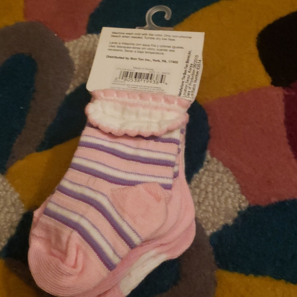 Socks - Picture 2 of 3